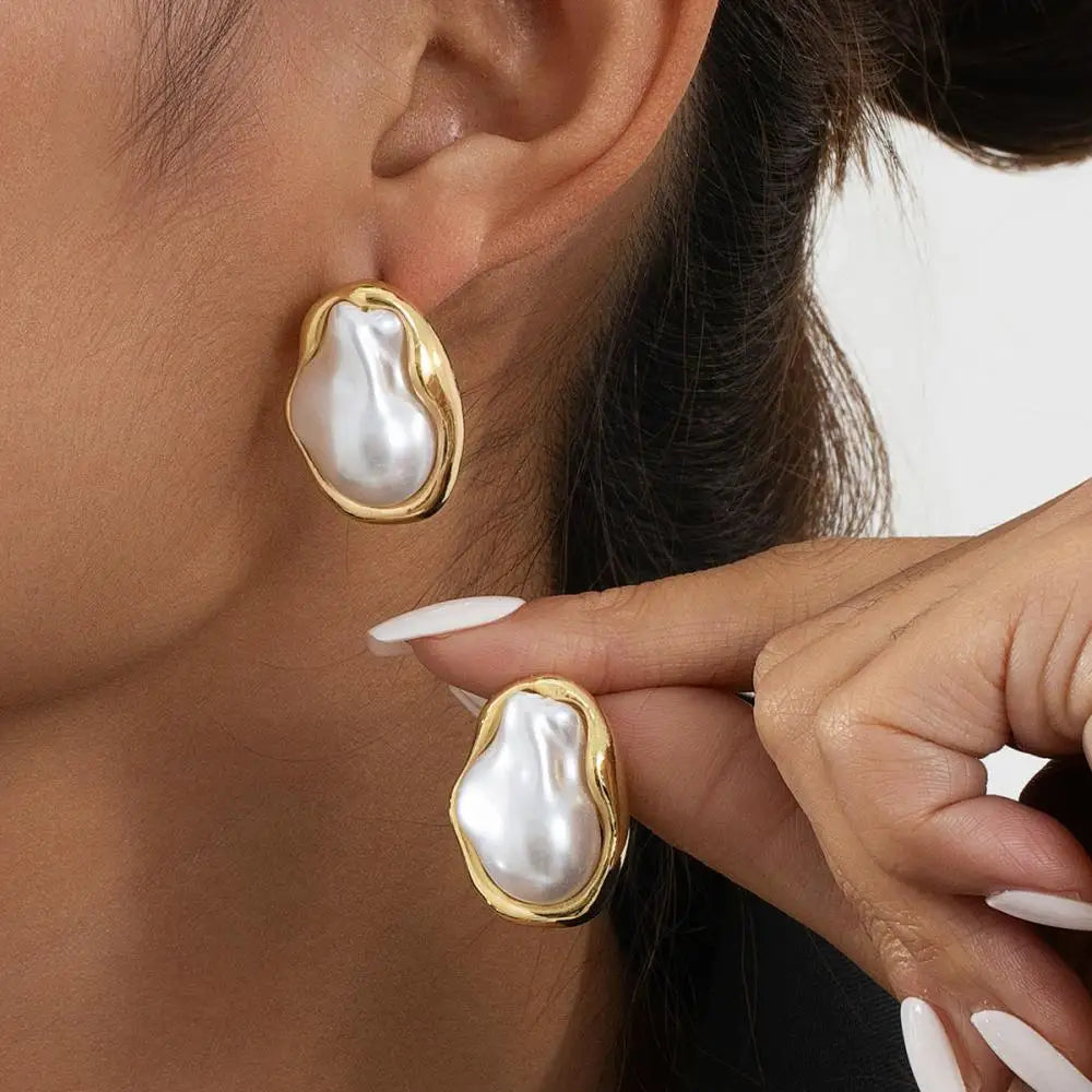 Baroque Pearl Earrings